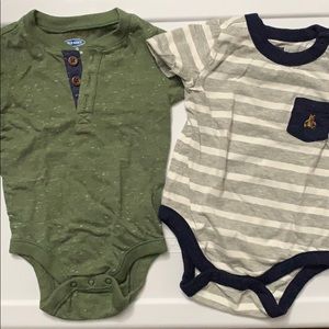 Gap and Old navy onesies 3-6m